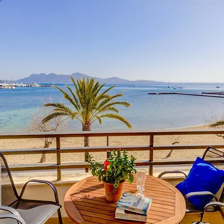 Beachfront Simar By Sealand Lägenhet