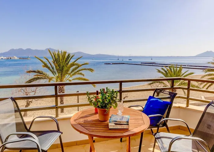 Beachfront Simar By Sealand דירה