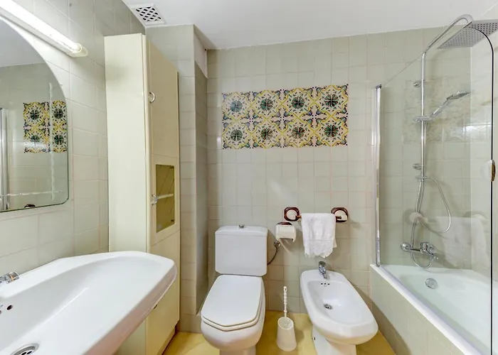 דירה Beachfront Simar By Sealand *