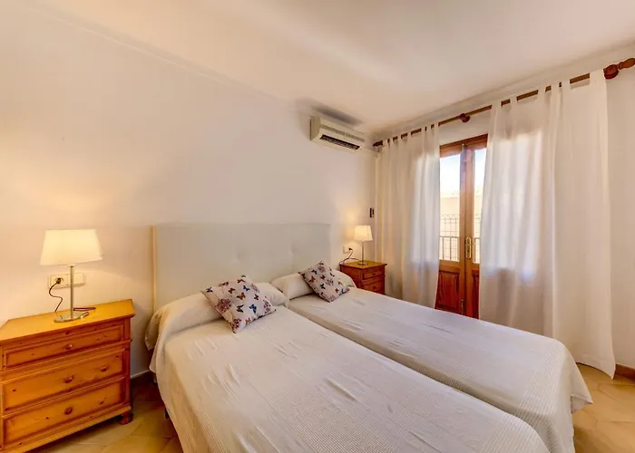 דירה Beachfront Simar By Sealand *