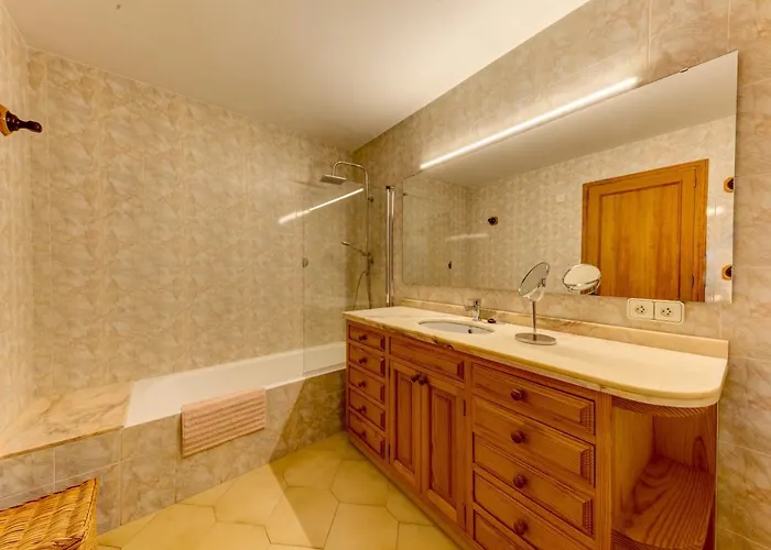 Apartment Beachfront Simar By Sealand